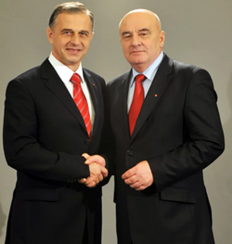 Presupunerile presei locale despre motivele suspendarii senatorului Ion Toma