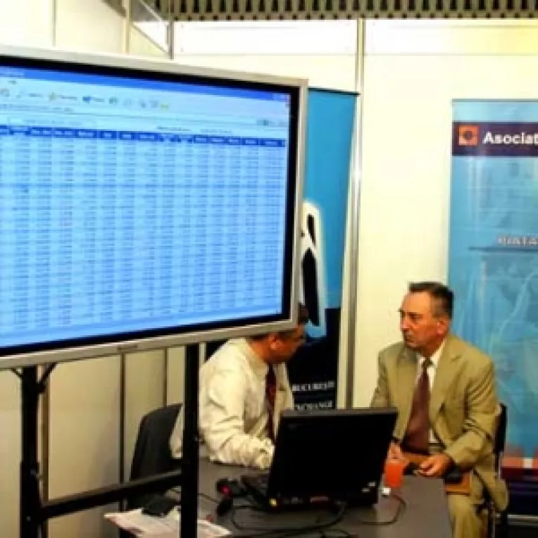 Pretul actiunilor Rompetrol revine la normal