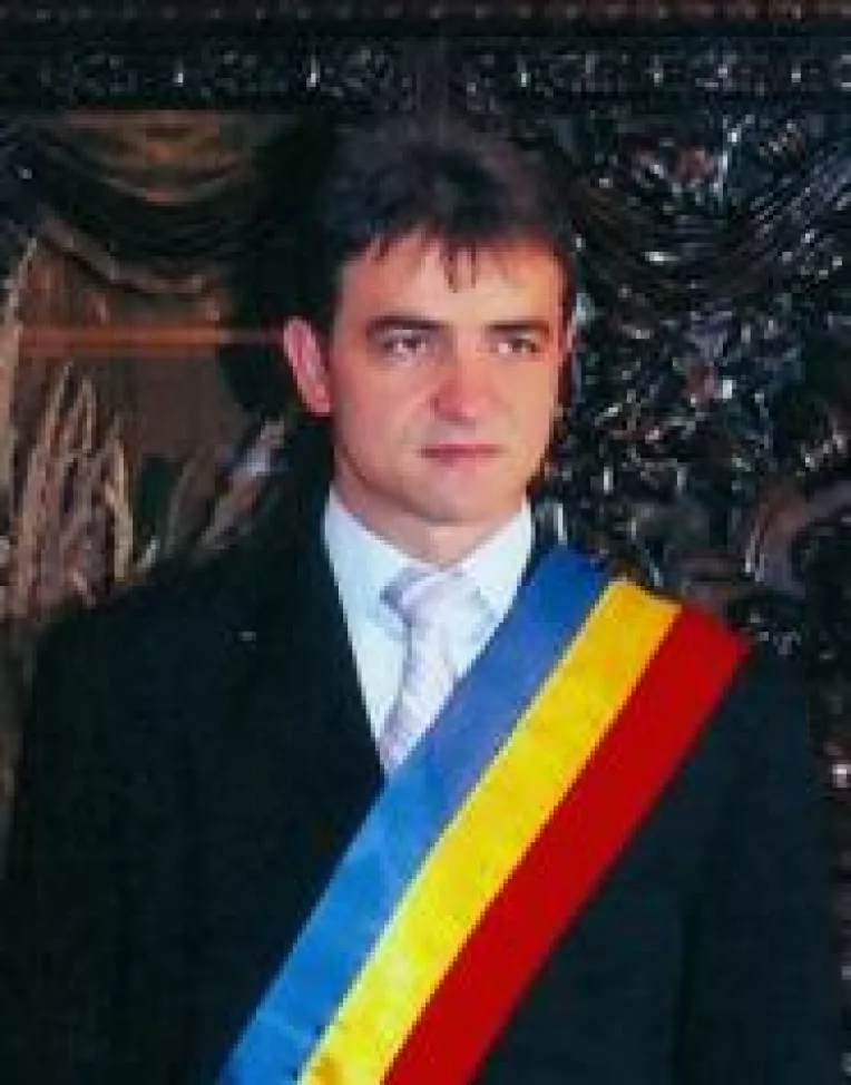 Primarul municipiului Resita, Mihai Stepanescu, va parasi PDL pentru a trece la PSD 