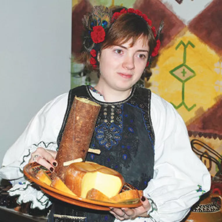 Produsele traditionale, vandute la nivel national, nu doar pe piata locala