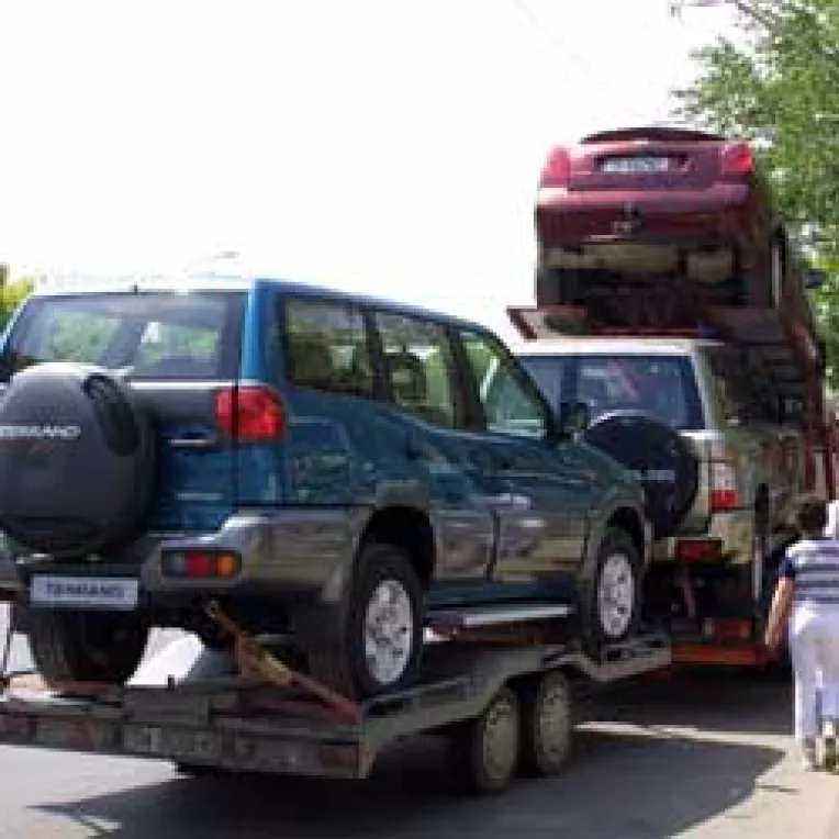 Ramanem cu taxa de prima inmatriculare