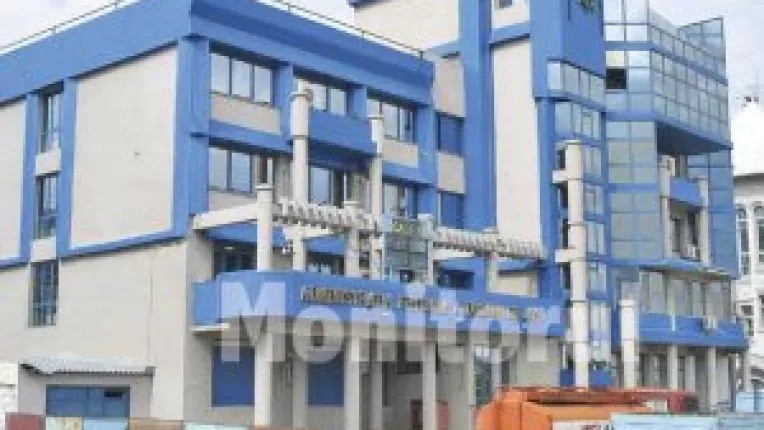 Razboiul celor doua sindicate