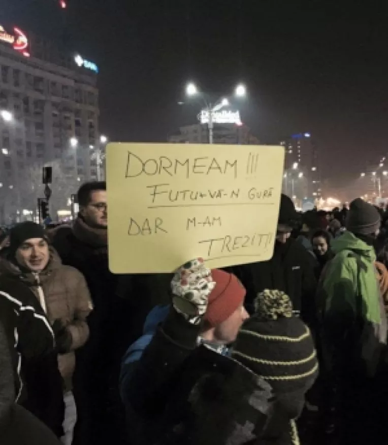 Romania votului si Romania strazii: Confruntarea cu o putere oculta care si-a instalat tentaculele asupra statului de drept