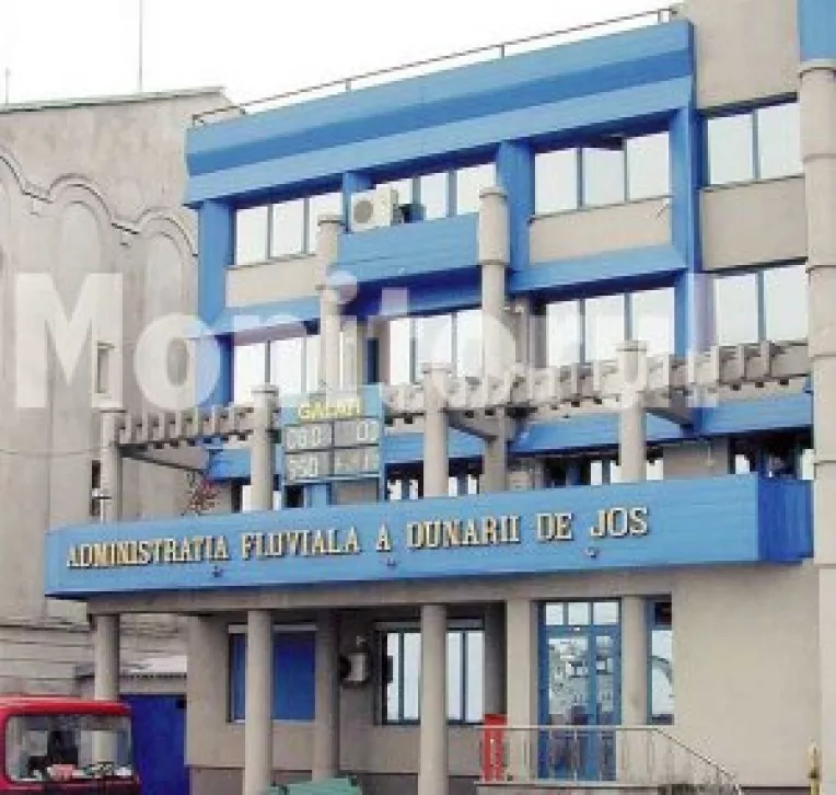 Scandal la licitatia pentru intarirea malului Dunarii