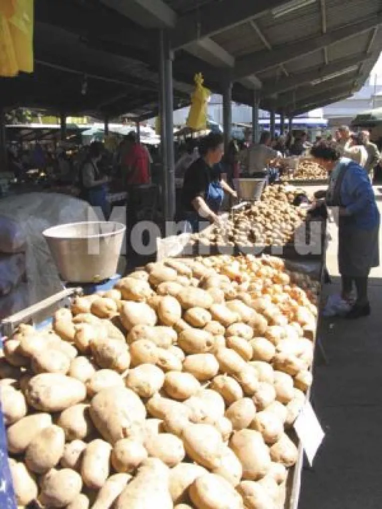 Se scumpesc legumele si fructele