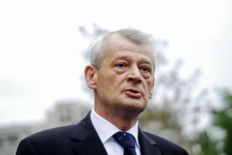 Sorin Oprescu ramane in cursa pentru Primaria Capitalei