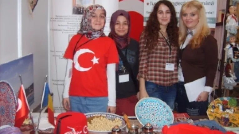 Standul Asociatiei de Prietenie Romano-Turca, la ASIA FEST 2014
