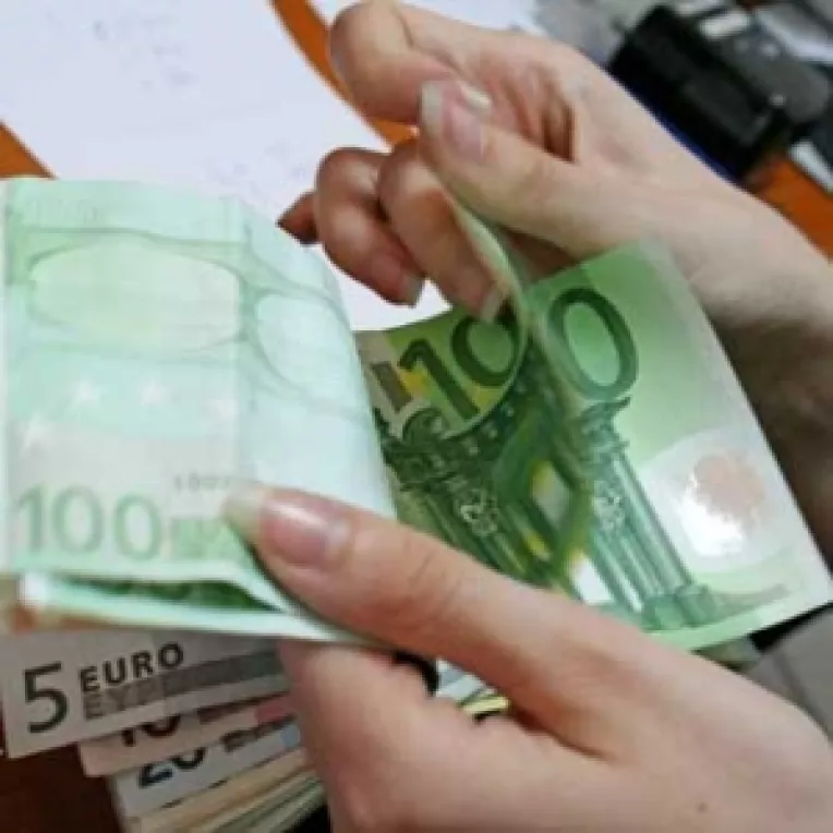 Tara noastra, printre cei mai mari datornici la Banca Mondiala