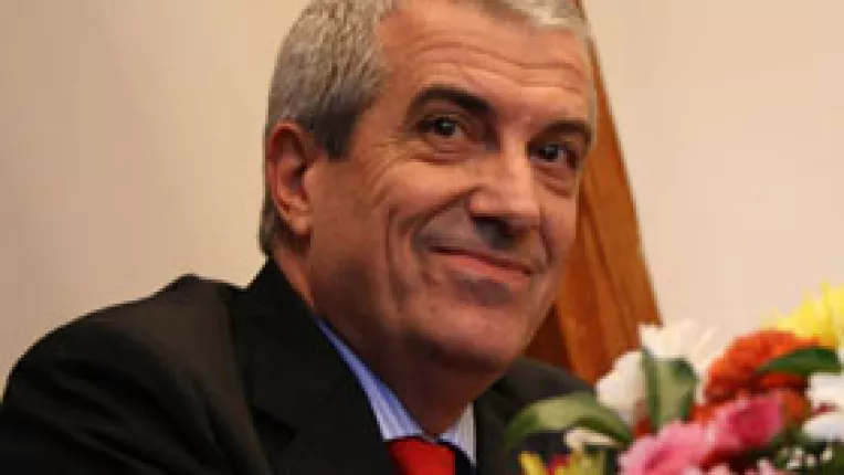 Tariceanu: pensionarii sunt folositi ca masa de manevra politica