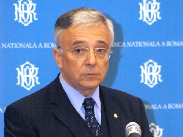 Tinta inflatiei ratata de cursul de schimb si pretul petrolului