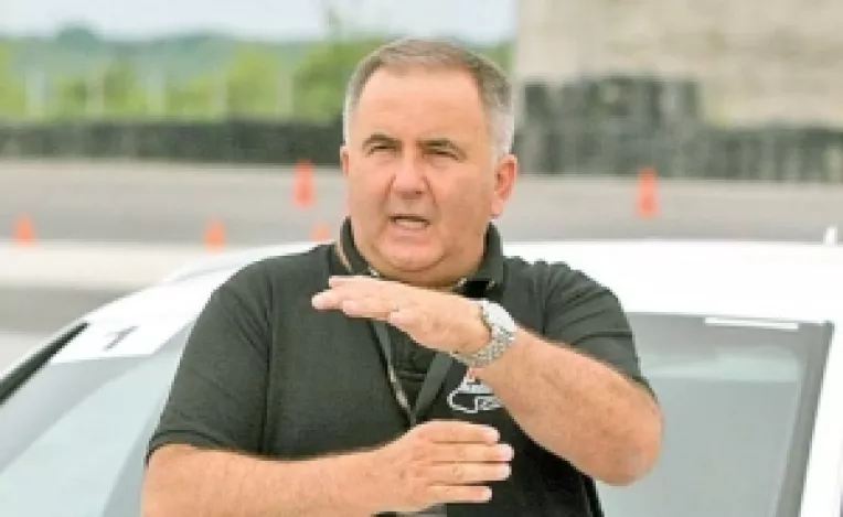 Titi Aur explica de ce cresterea calitatii sau a performantei masinii este un mare pericol