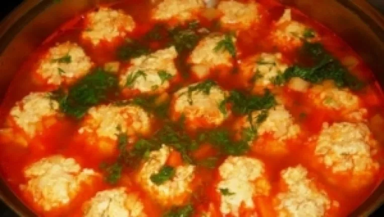 Topul ciorbelor romanesti: CIORBA DE PERISOARE