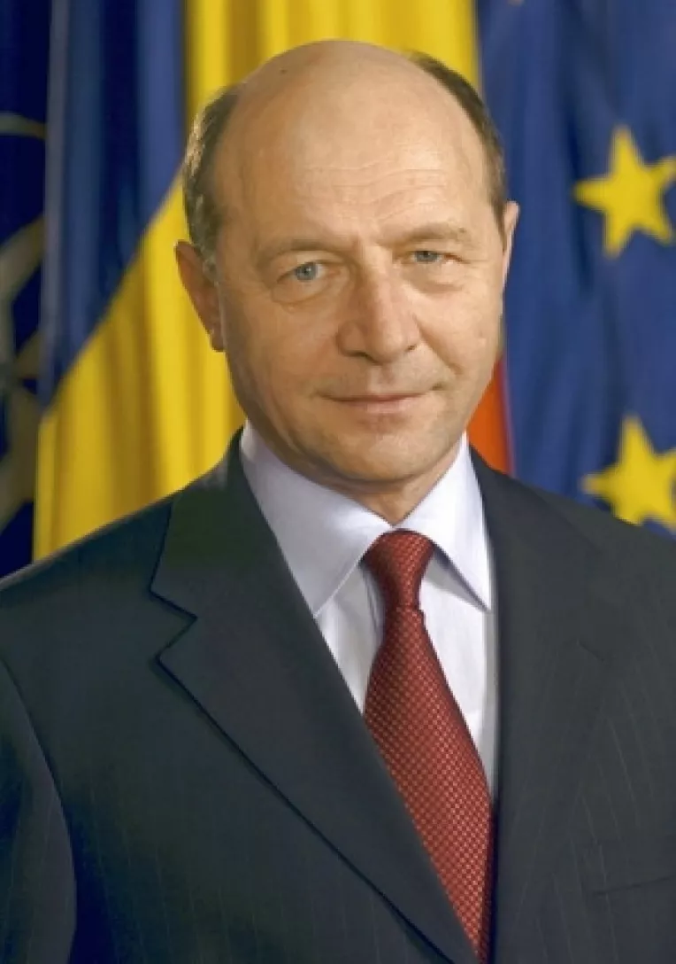 Traian Basescu: "Romania are nevoie de imprumuturi in continuare"