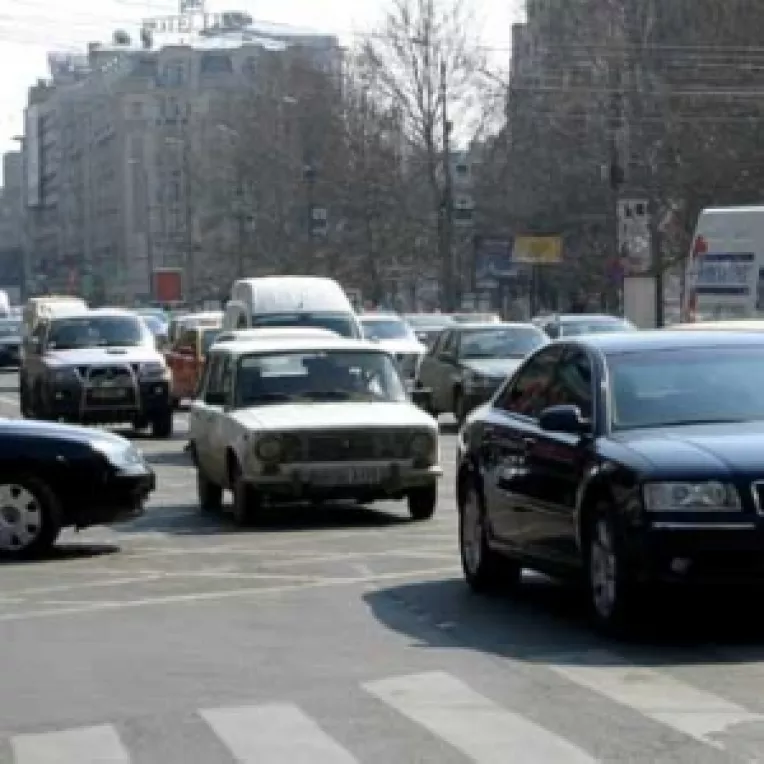 UE notifica Romania pentru taxa de prima inmatriculare