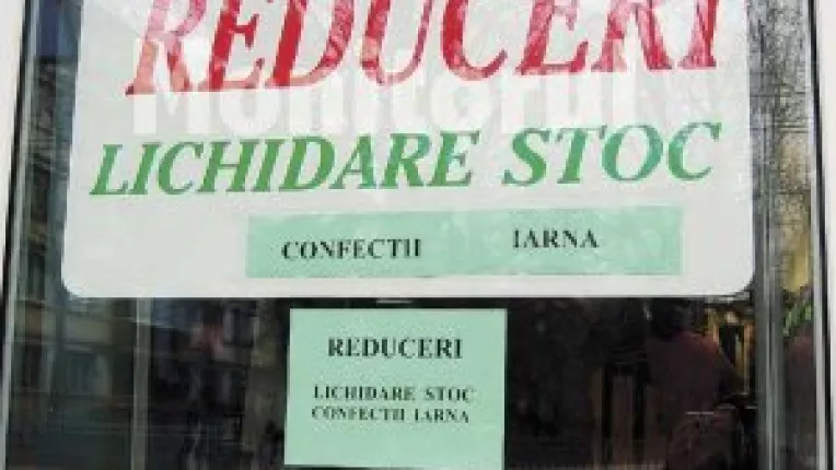 Vine perioada reducerilor de preturi